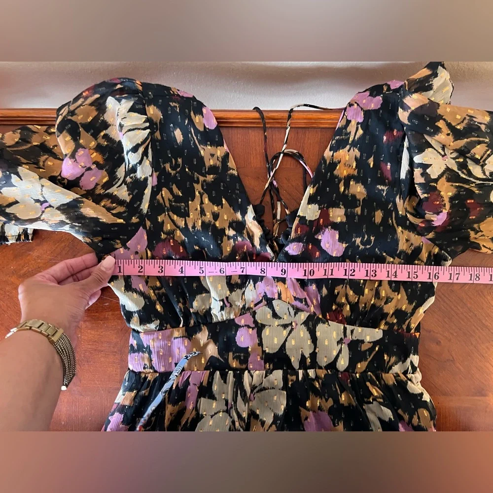 LOFT NWT Metallic Clip Gardenia Cutout High Slit Floral Maxi Dress Size SP - Picture 9 of 15